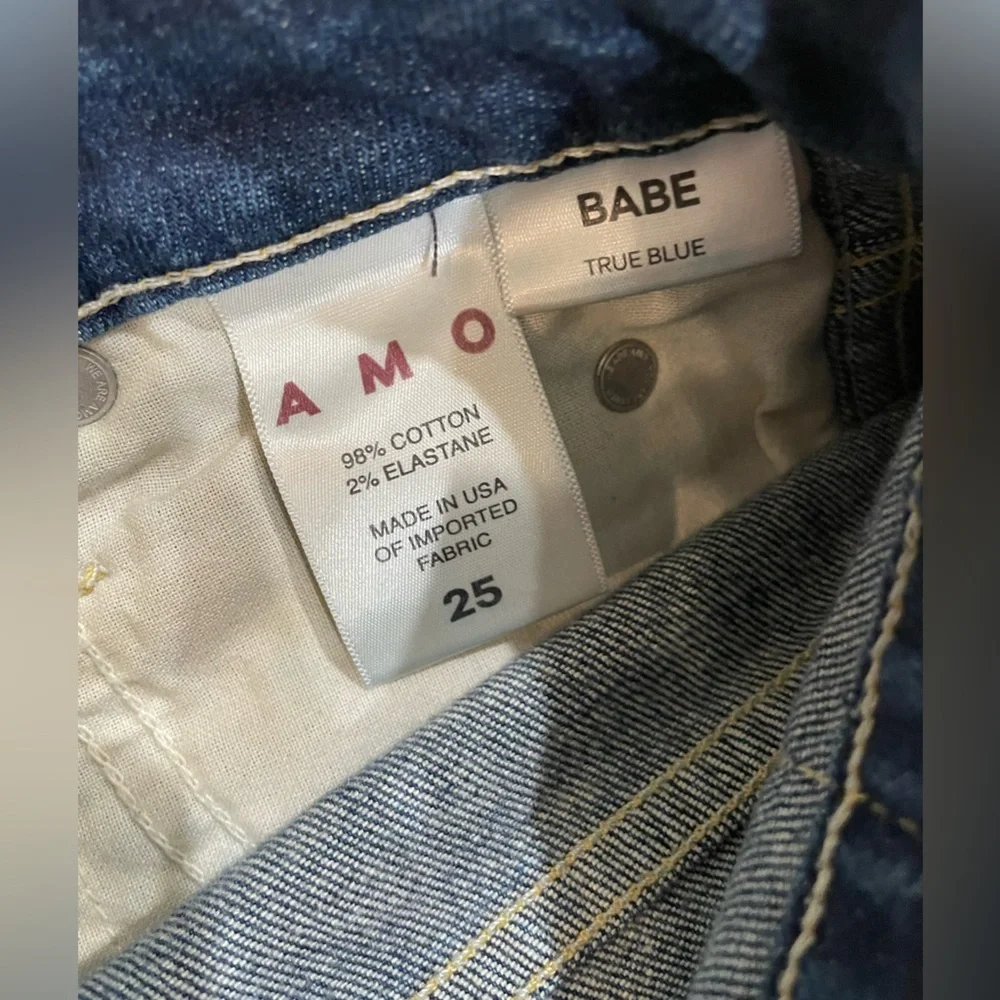 AMO Babe True Blue Frayed Hem Jean Shorts Size 25